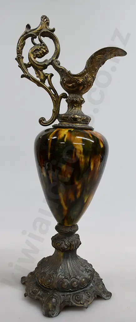MILTON POTTERY EWER VASE Image 1++