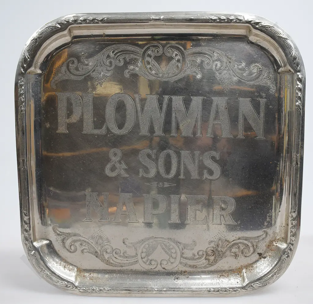 PLOWMAN & SONS NAPIER SERVING TRAY Image 1++
