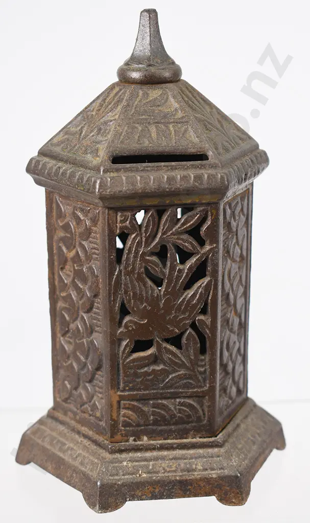 CAST IRON POST BOX STILL MONEY BANK Image 1++