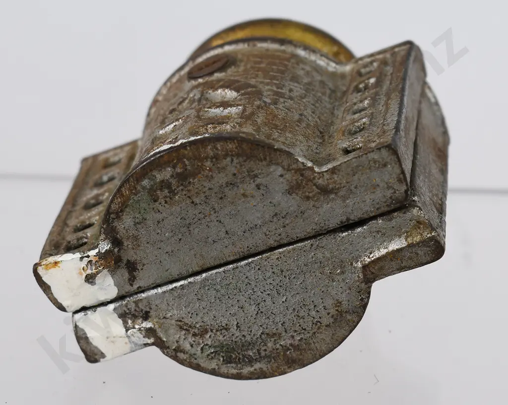 CAST IRON BUILDING STILL MONEY BANK Image 1++