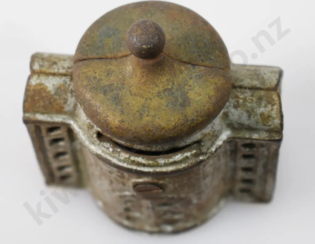 CAST IRON BUILDING STILL MONEY BANK Image 1++