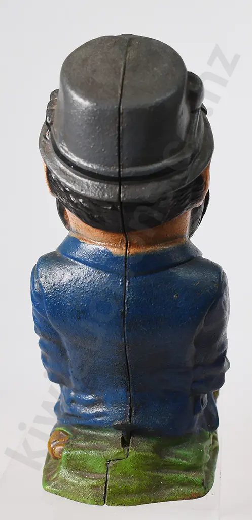 PADDY & THE PIG CAST IRON REPRODUCTION MONEY BANK Image 1++