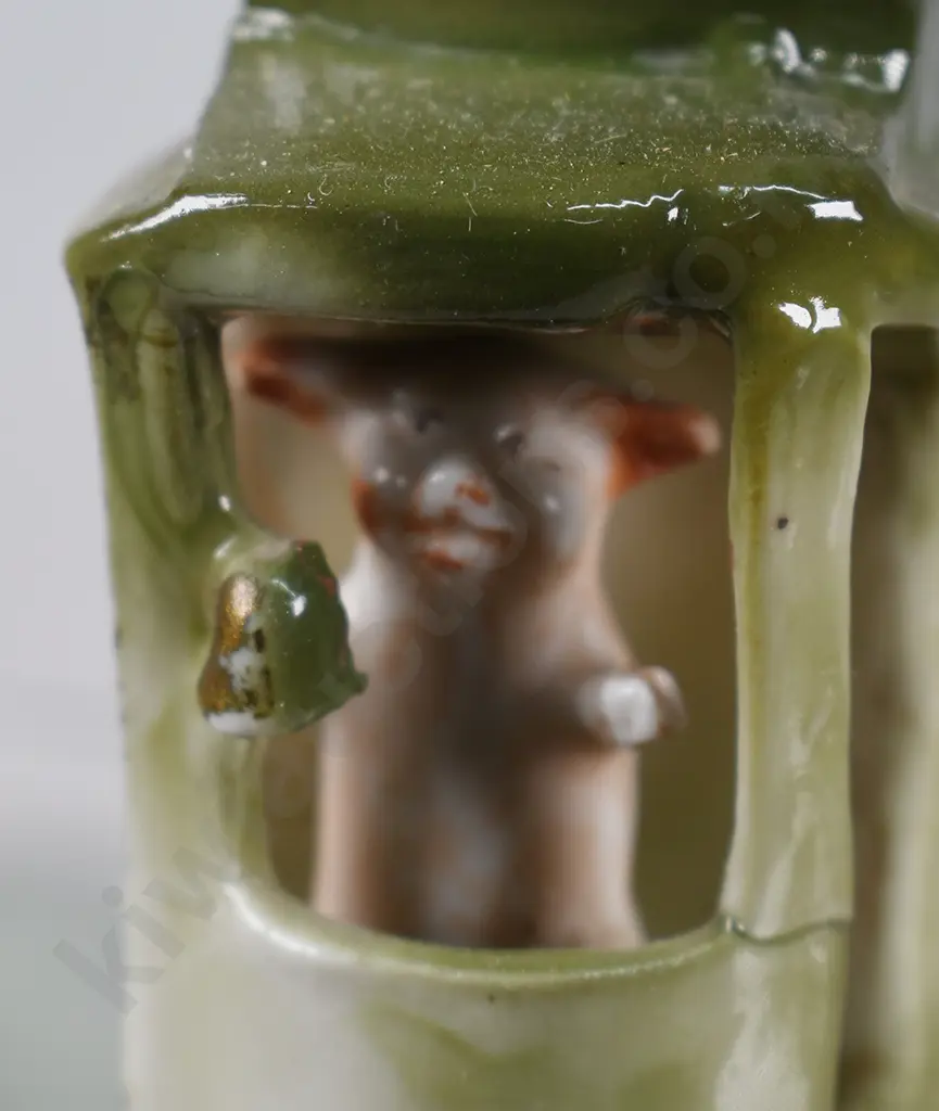 3 PIG FIGURES Image 1++