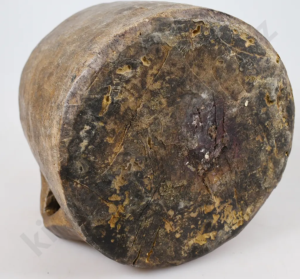 HAND CARVED WOODEN VESSEL/CUP Image 1++