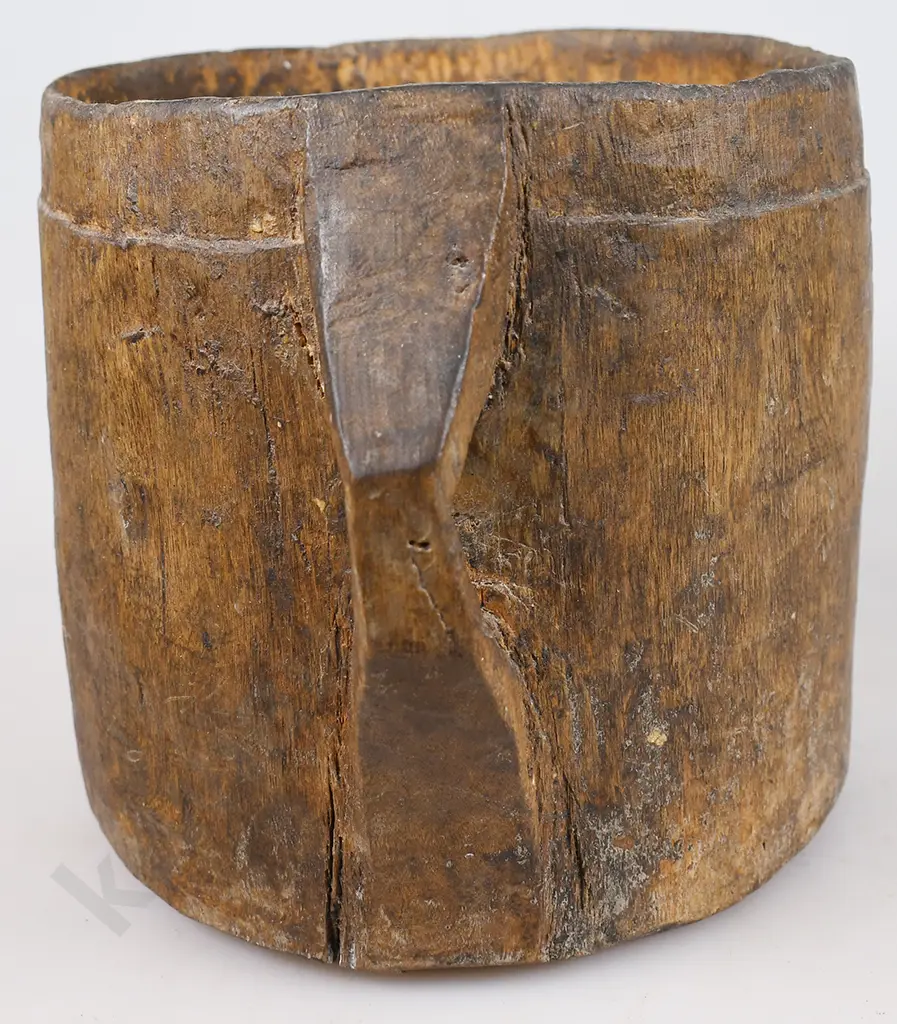 HAND CARVED WOODEN VESSEL/CUP Image 1++