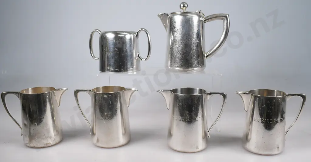 SILVER PLATED HOTEL WARE Image 1++