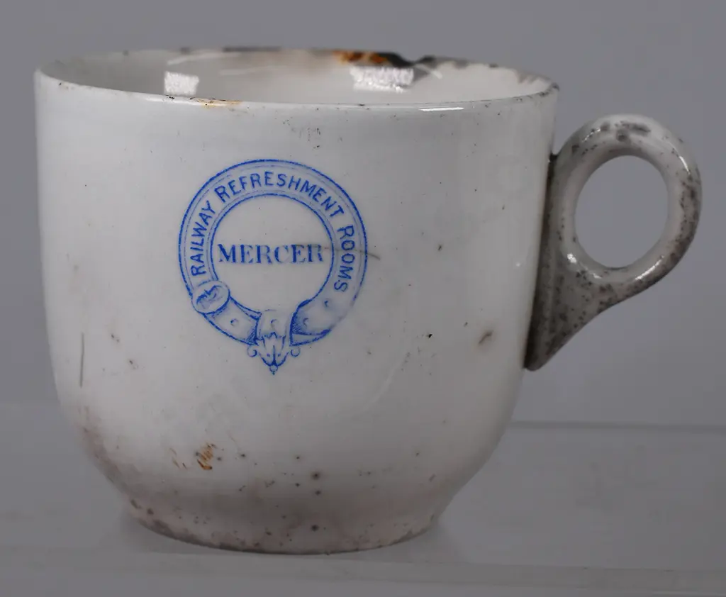 NZR RAILWAY REFRESHMENT ROOMS CUPS & DRINKING GLASS Image 1++