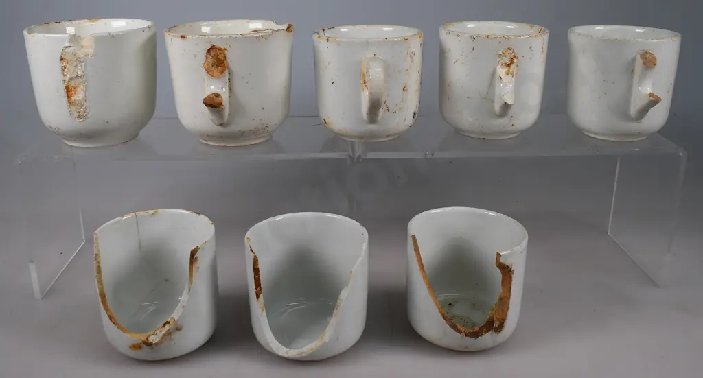 NZR RAILWAY REFRESHMENT ROOMS CUPS Image 1++