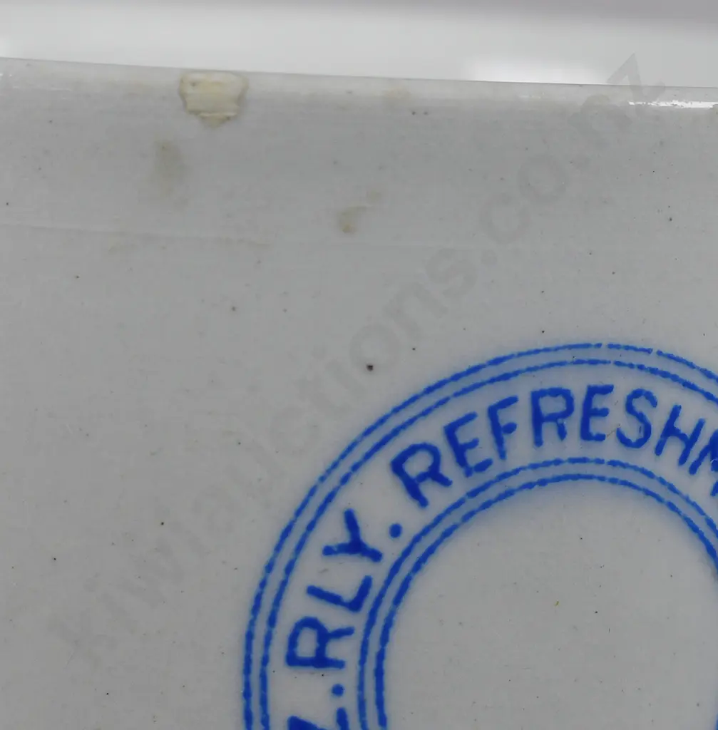 NEW ZEALAND RAILWAY CUP AND SAUCER Image 1++