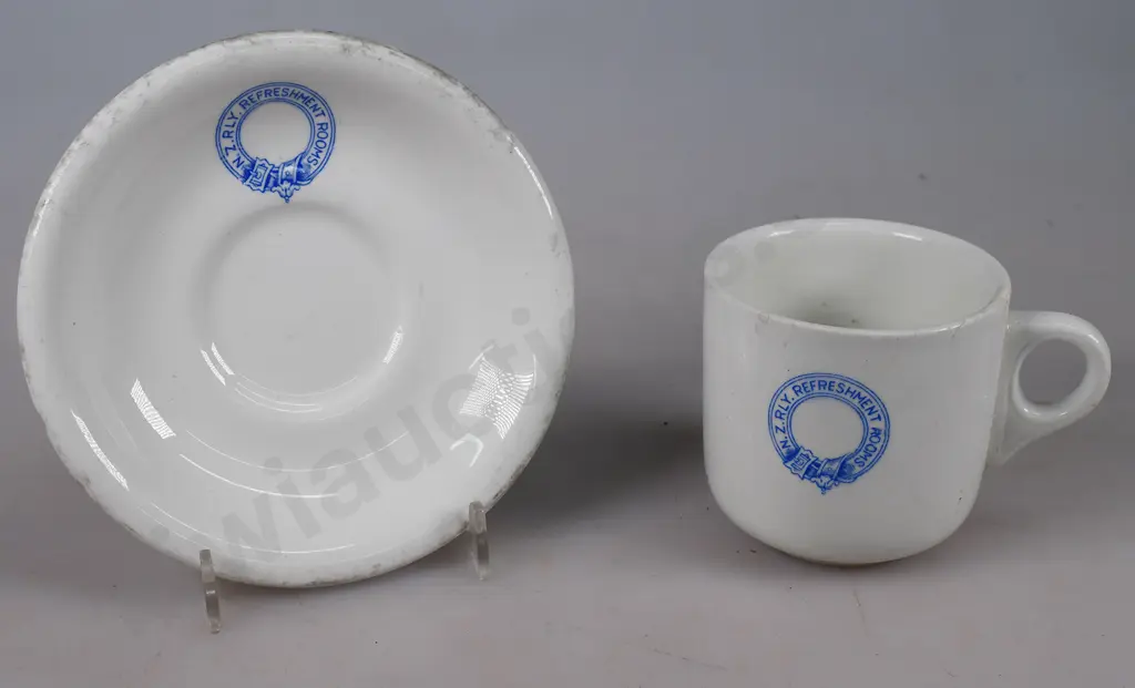 NEW ZEALAND RAILWAY CUP AND SAUCER Image 1++