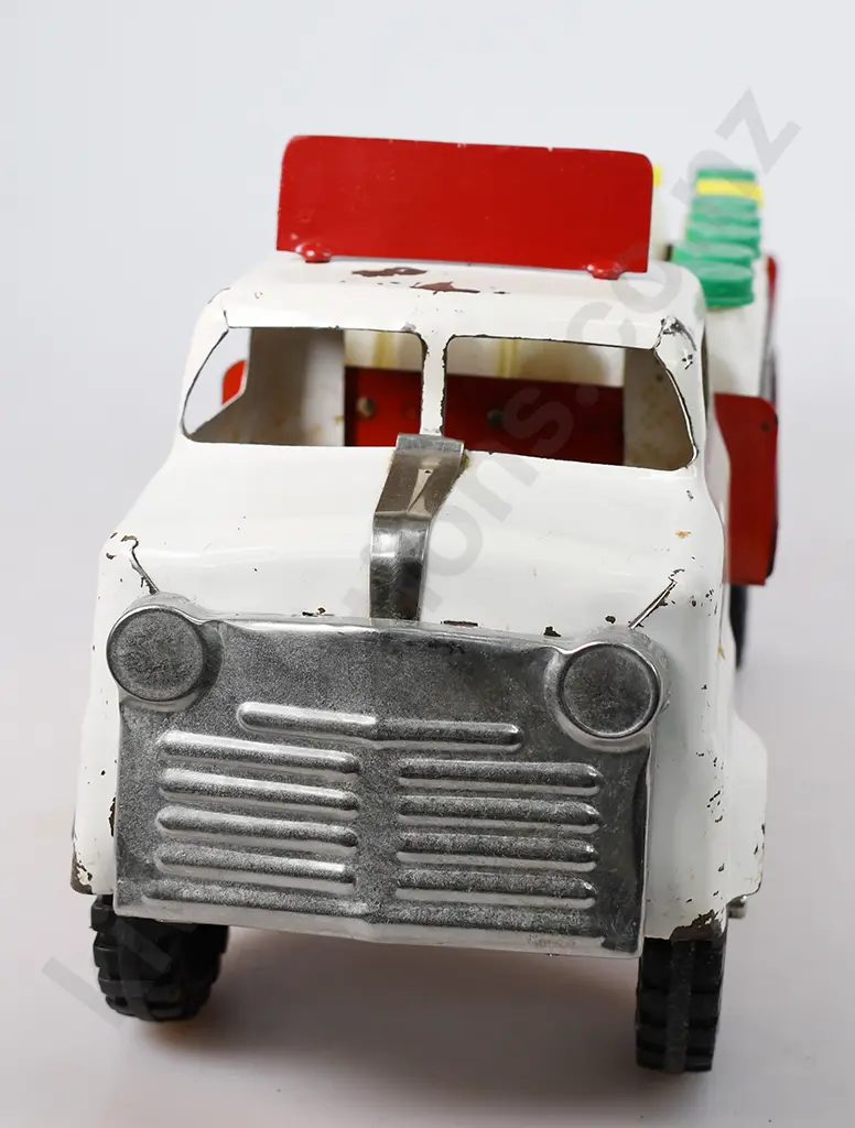 TRI-ANG JUNIOR SERIES MILK LORRY Image 1++