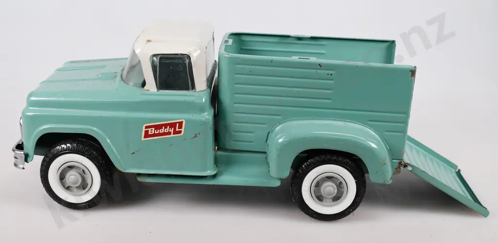 BUDDY L HORSE FLOAT Image 1++