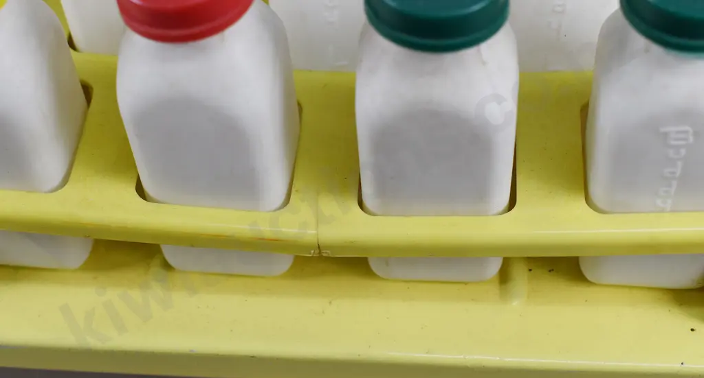 BUDDY L STEEL SPRING SUSPENSION MILK TRUCK Image 1++