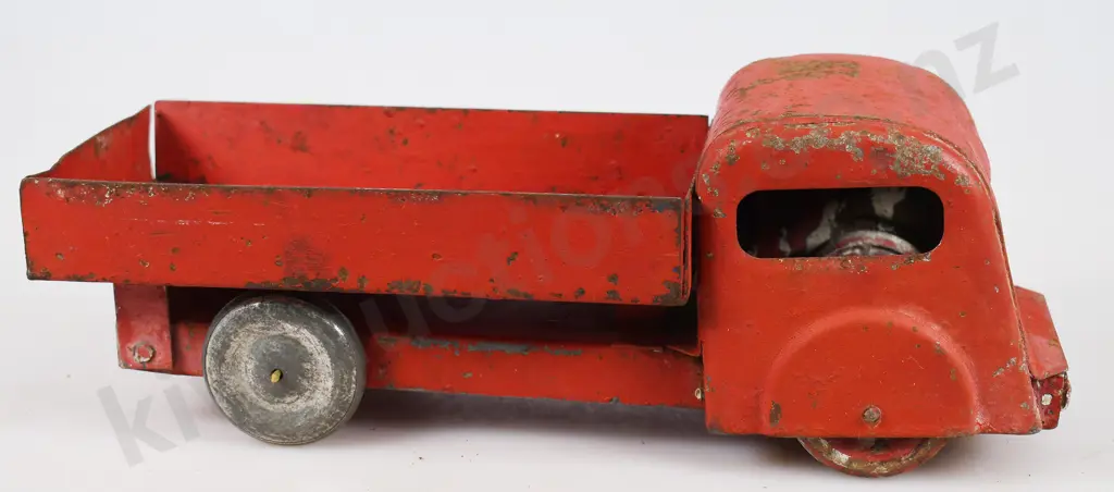 ABINGDONS NEW ZEALAND TIP TRUCK Image 1++