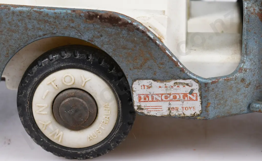 LINCOLN SUPER HERCULES JEEP & TRAILER Image 1++