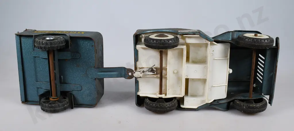 LINCOLN SUPER HERCULES JEEP & TRAILER Image 1++