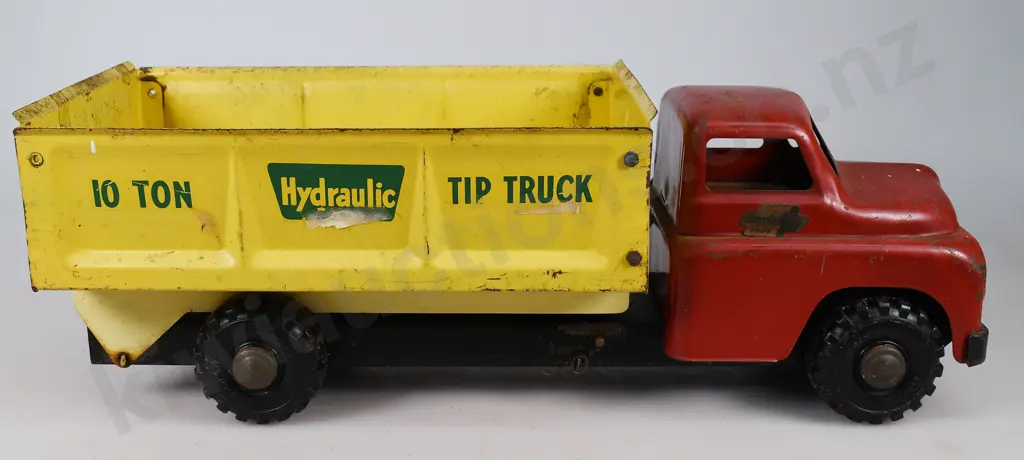 LINCOLN SUPER HERCULES HYDRAULIC 10 TON TIP TRUCK Image 1++