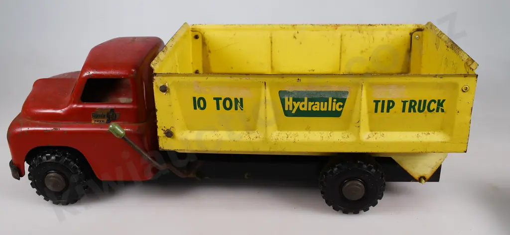 LINCOLN SUPER HERCULES HYDRAULIC 10 TON TIP TRUCK Image 1++