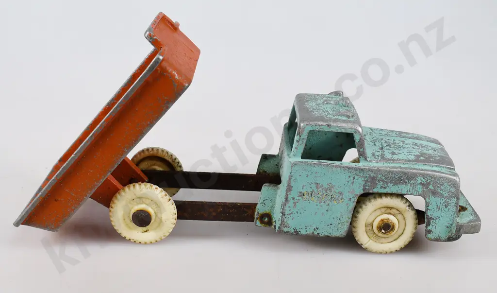 FUN HO TIP TRUCK 162c Image 1++