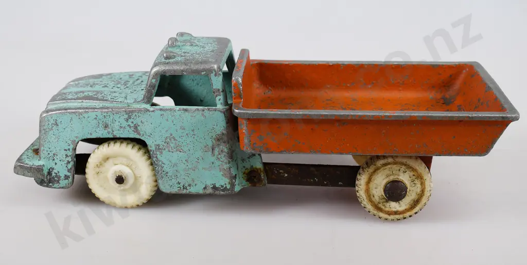 FUN HO TIP TRUCK 162c Image 1++