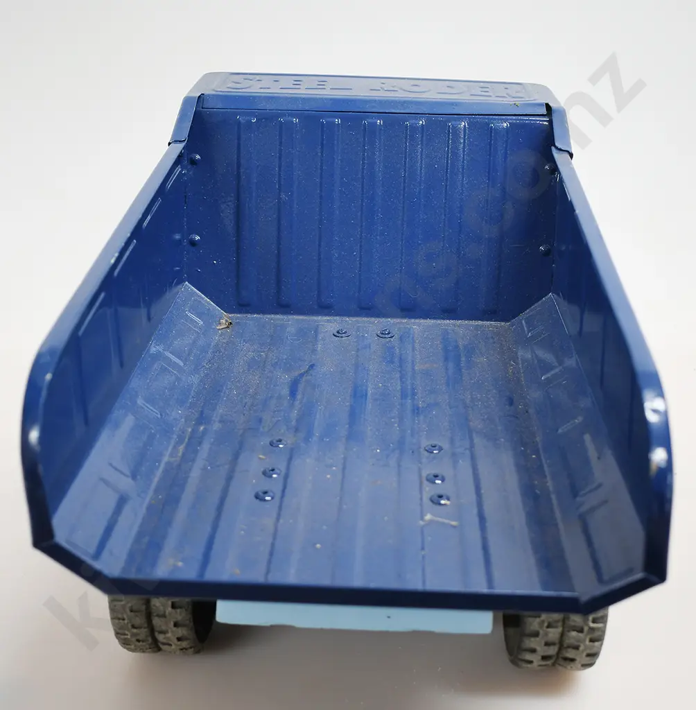 FUN HO GIANT TIP TRUCK Image 1++