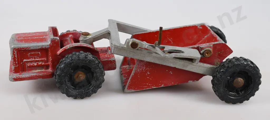 FUN HO EARTH SCRAPER 804 Image 1++