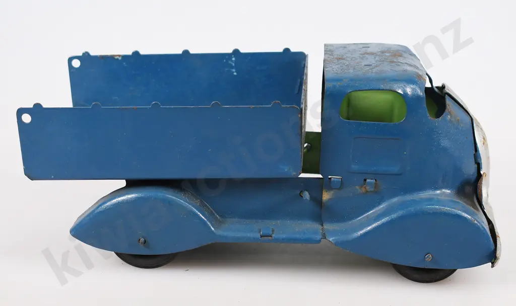 TRI-ANG W SERIES SWB TIP TRUCK Image 1++