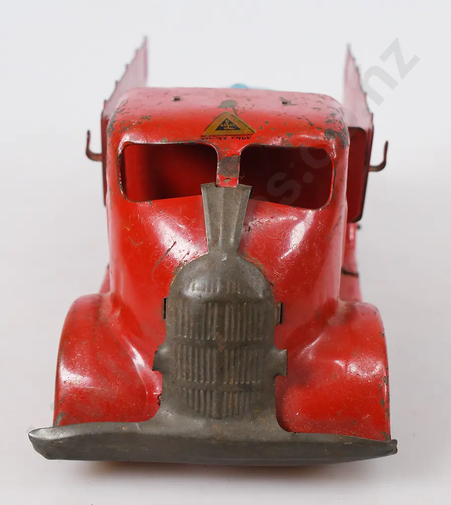 TRI-ANG W SERIES FIRE TRUCK 7686/W555 Image 1++