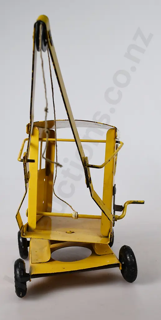 TRI-ANG No 1 CRANE Image 1++