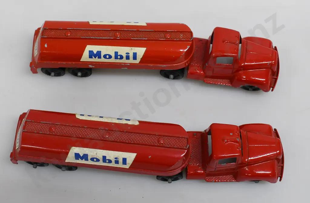 BRENTWARE MODEL MOBIL PETROL TANKERS Image 1++