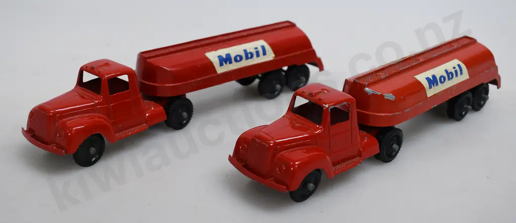 BRENTWARE MODEL MOBIL PETROL TANKERS Image 1++