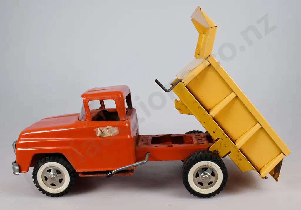TONKA DUMP TRUCK Image 1++