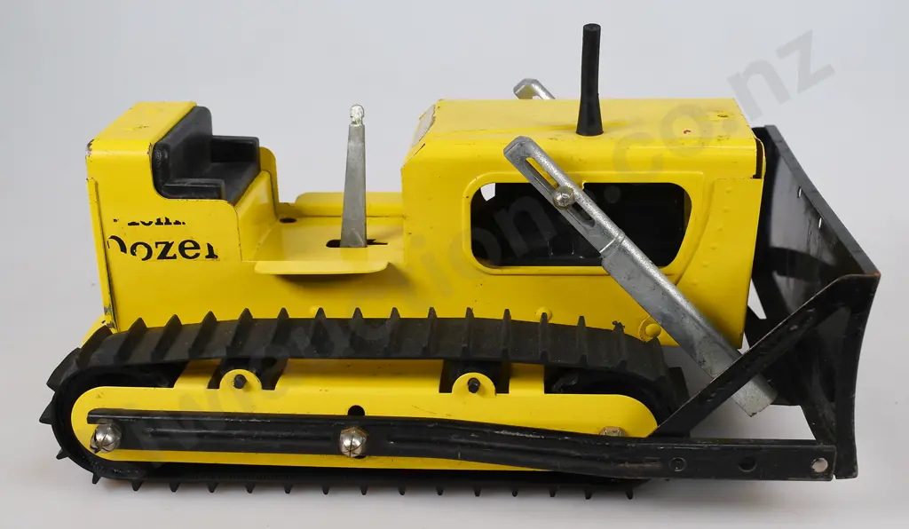 TONKA MIGHTY SERIES BULLDOZER Image 1++