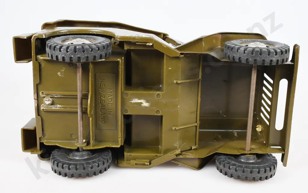 TONKA JEEP COMMANDER IN BOX Image 1++