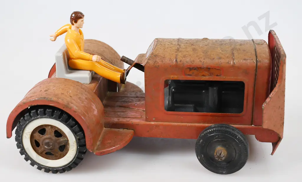 TONKA TRACTOR Image 1++