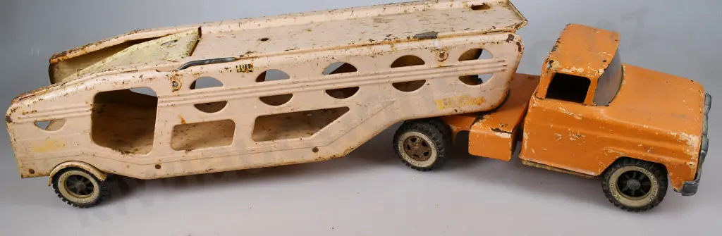 TONKA PRESSED STEEL CAR CARRIER Image 1++