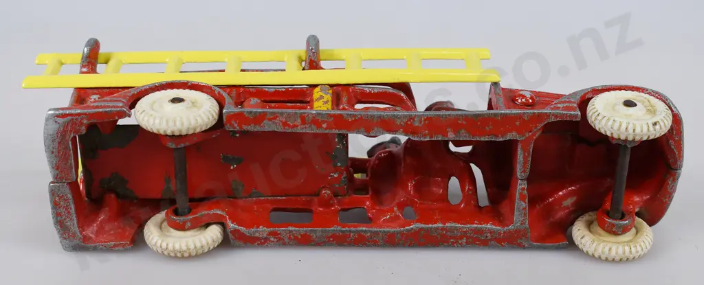 FUN HO FIRE ENGINE Image 1++