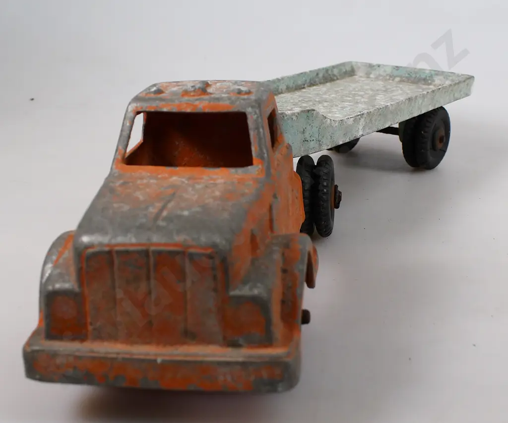 FUN HO LARGE ARTICULATED TRUCK, PART EARTH SCAPER Image 1++