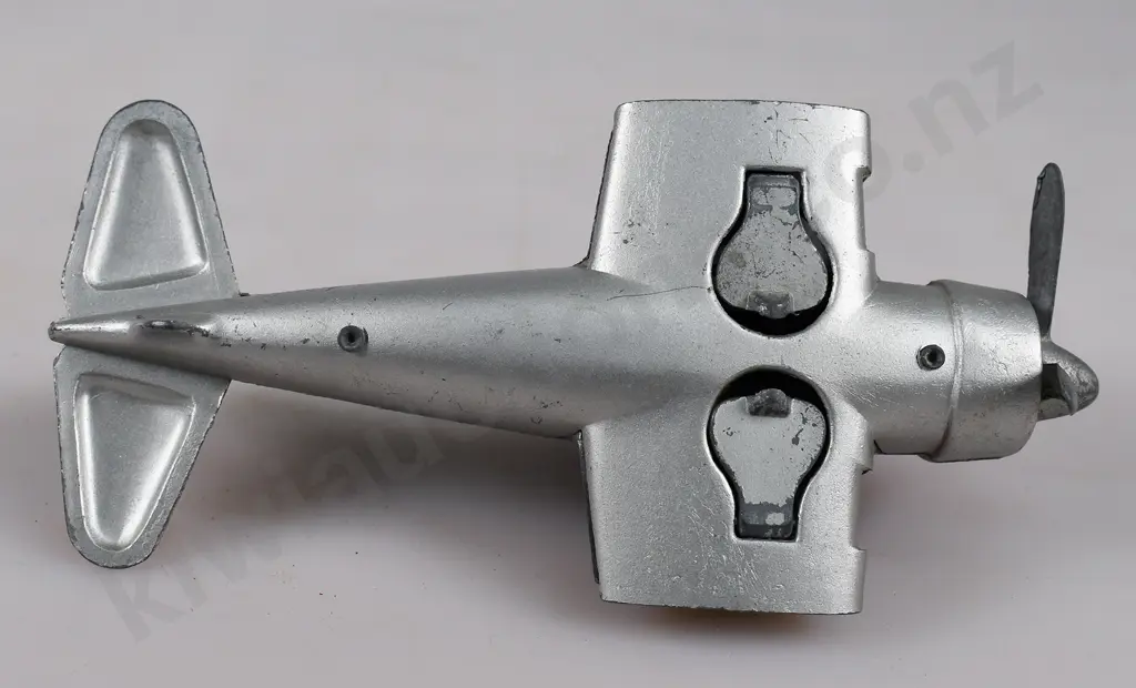 LINCOLN MAJOR MODEL NAVY WING FIGHTER Image 1++