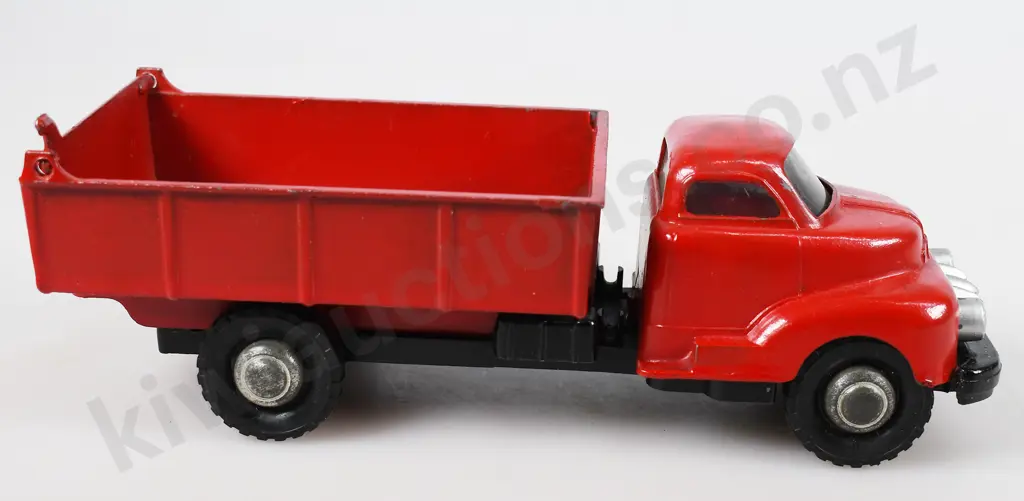 LINCOLN TOYS MAJOR MODELS WELL BACK TRUCK Image 1++