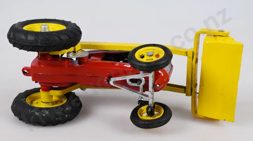 LINCOLN TOYS MAJOR MODELS FRONT END LOADER Image 1++