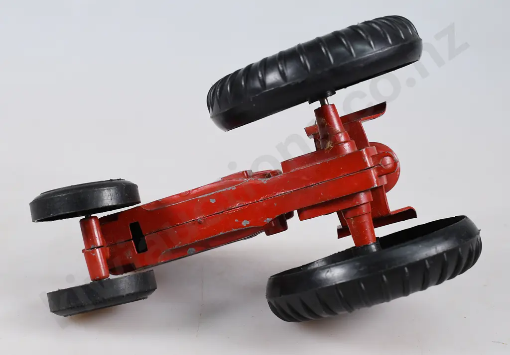 LINCOLN MAJOR MODEL MASSEY HARRIS TRACTOR Image 1++