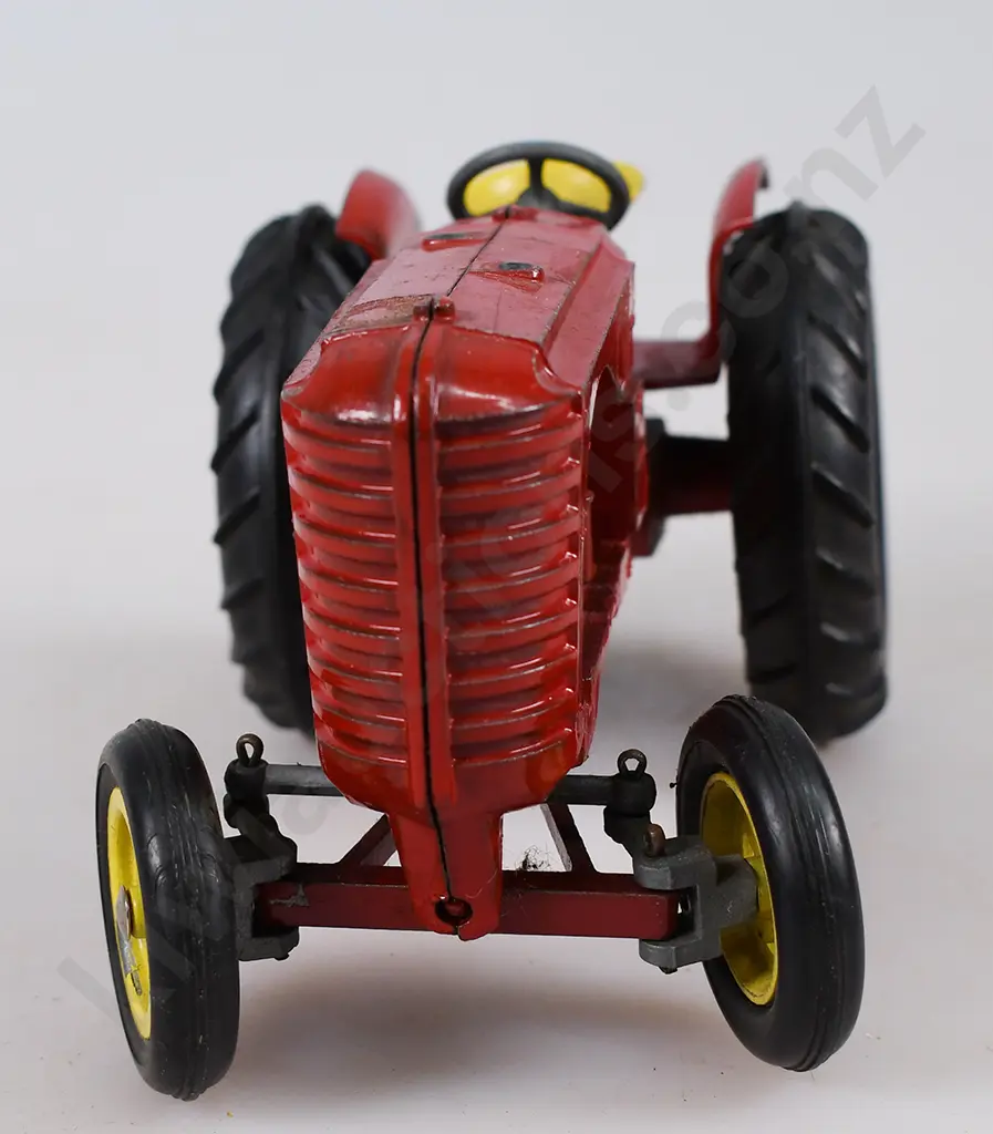 LINCOLN MAJOR MODEL MASSEY HARRIS TRACTOR Image 1++