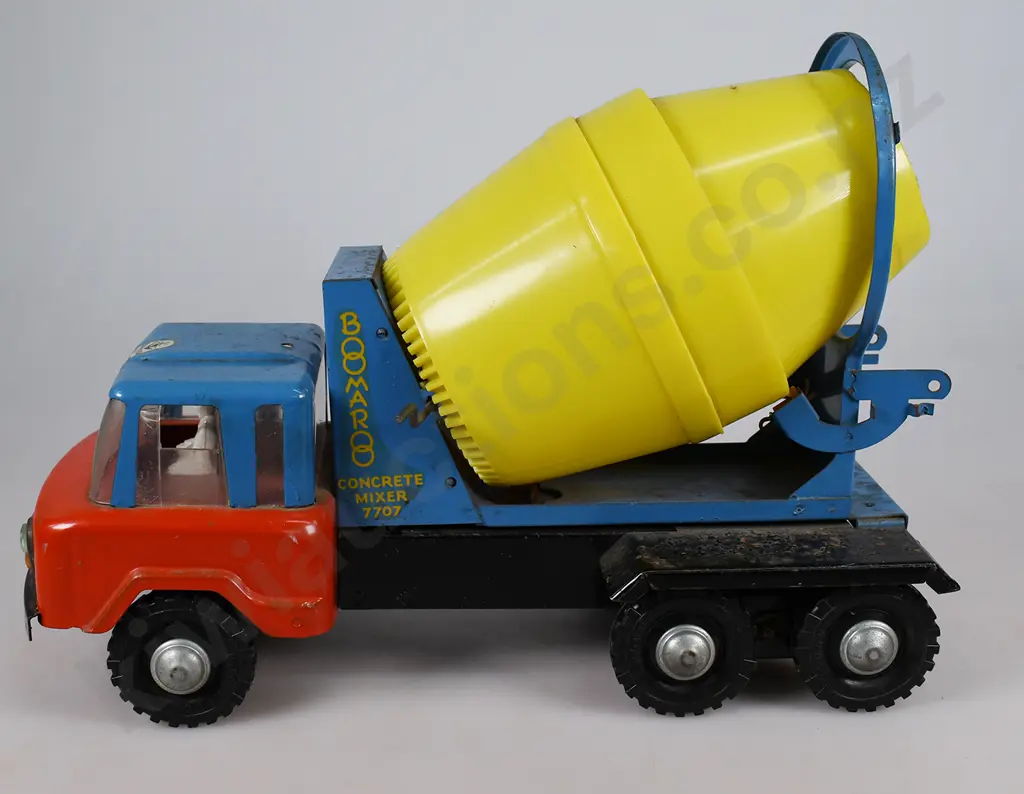 BOOMAROO CONCRETE MIXER TRUCK Image 1++