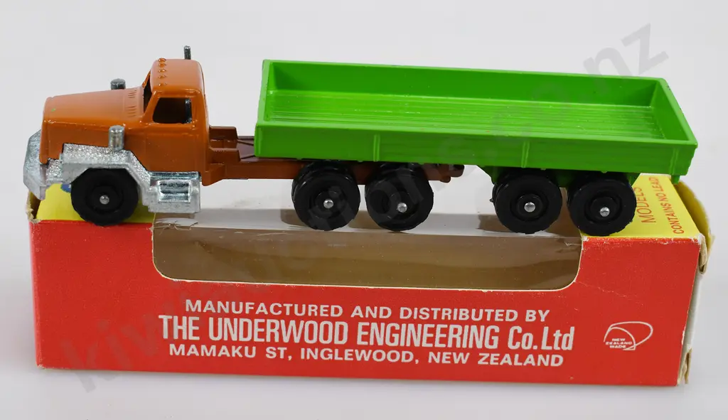 FUN HO KING SIZE INTERNATIONAL ARTICULATED TRUCK K1, BOXED Image 1++