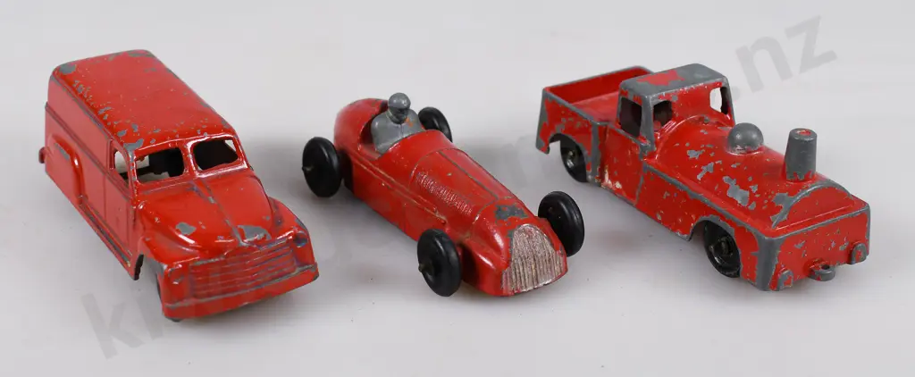 BRENTWARE MODEL ALFA ROMEO, RAILWAY LOCOMOTIVE, CHEV PANEL VAN Image 1++