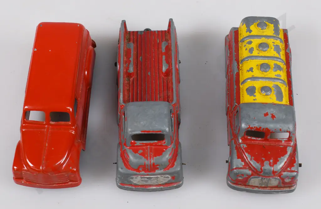 BRENTWARE MODEL CHEV PANEL VAN, FORD PICKUP, AUSTIN TANKER Image 1++