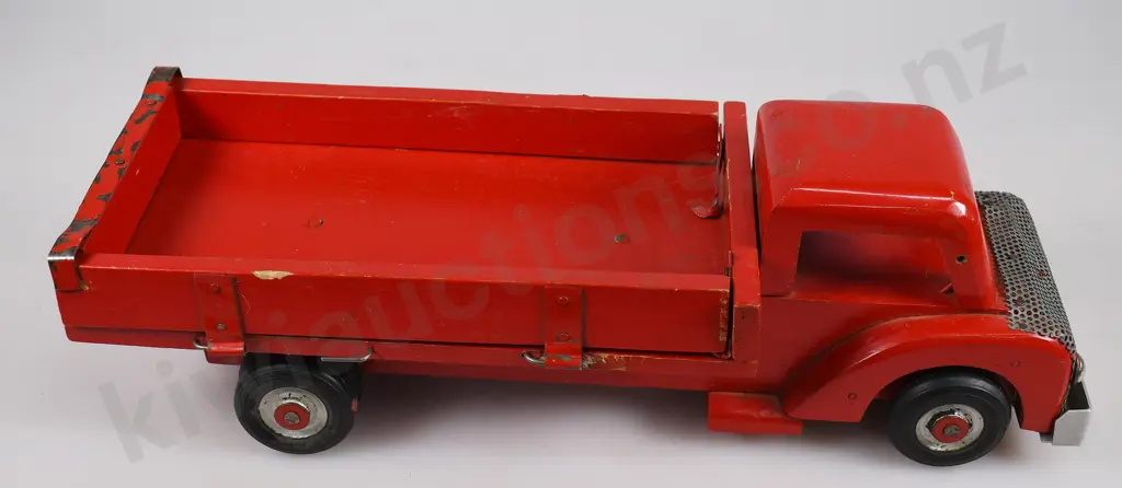 JOYPHYL TOYS WOODEN STOCK TRUCK Image 1++