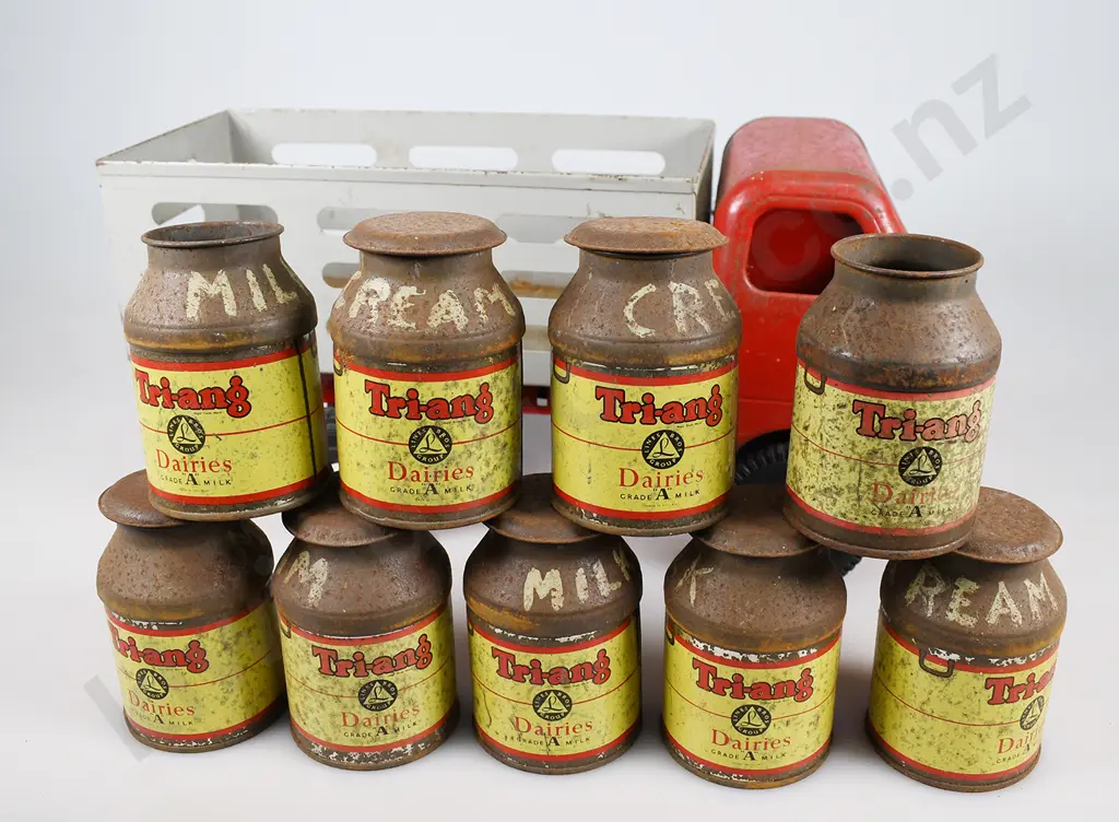 TRI-ANG DIESEL SERIES MILK TRUCK Image 1++