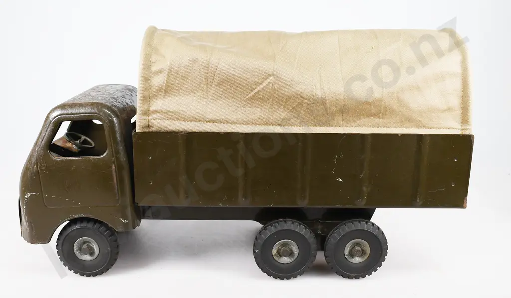 TRI-ANG DIESEL SERIES MILITARY TRUCK Image 1++